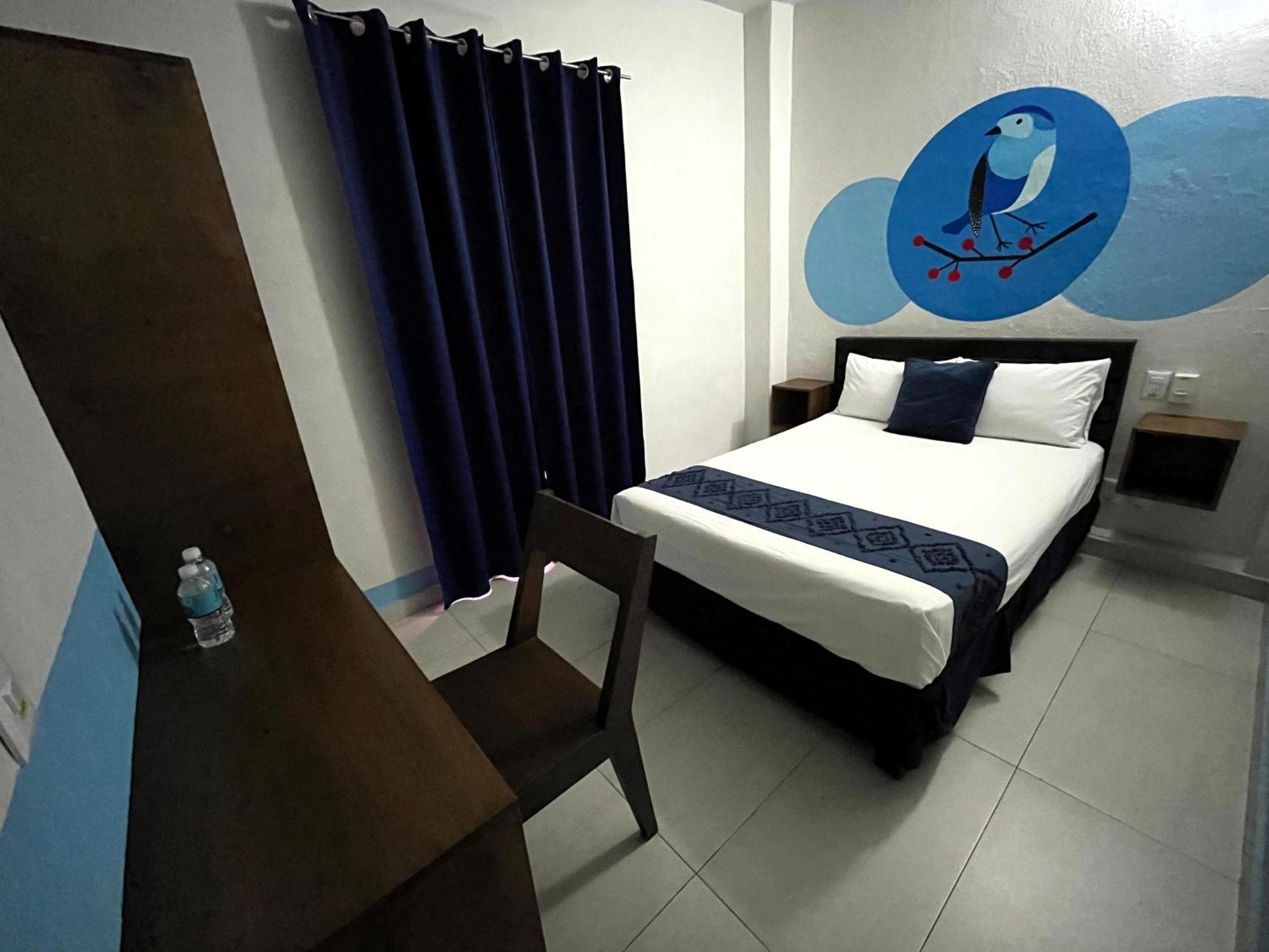 Hotel Juarez 70 Колима Экстерьер фото